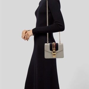 Elegant Gray Chain Shoulder Bag